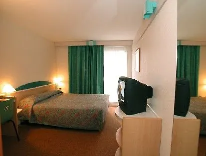 Ibis Avenue D'italie 13eme Отель